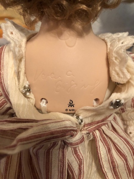 Identifying a Danbury Mint Porcelain Doll