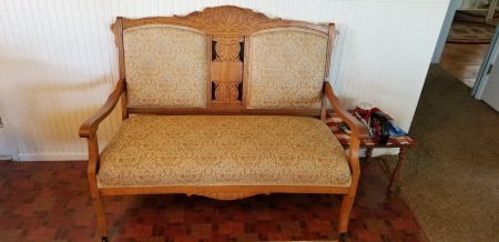 Identifying Antique Furniture