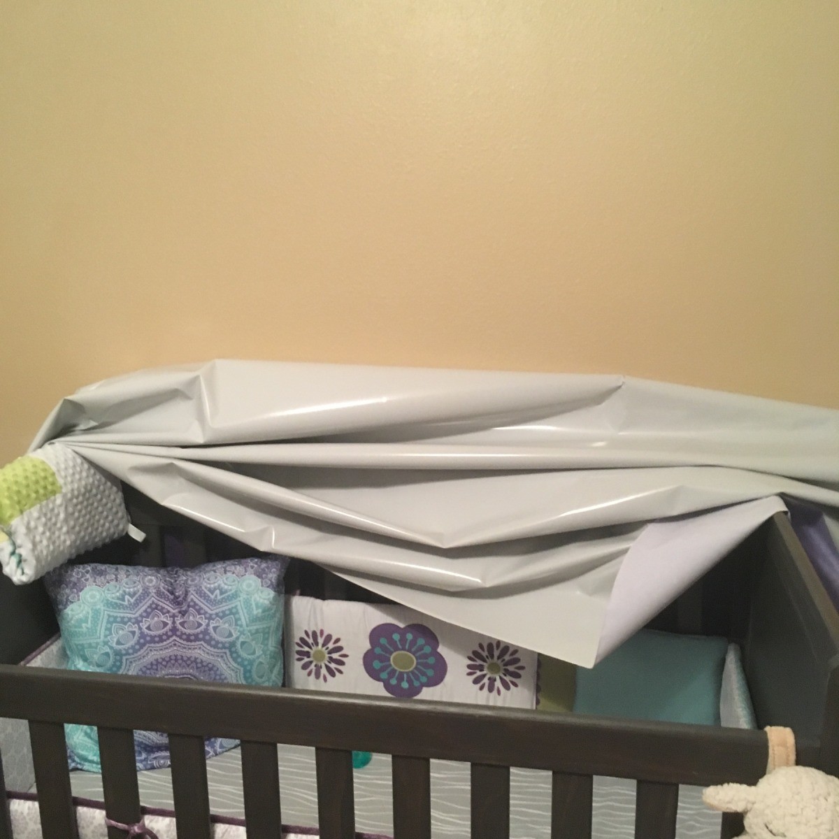 Reattaching Peel &amp; Stick Wallpaper? ThriftyFun