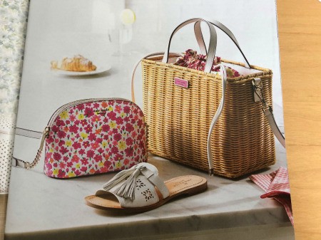 Cut Out "MOM" Card for Mother's Day - catalog page