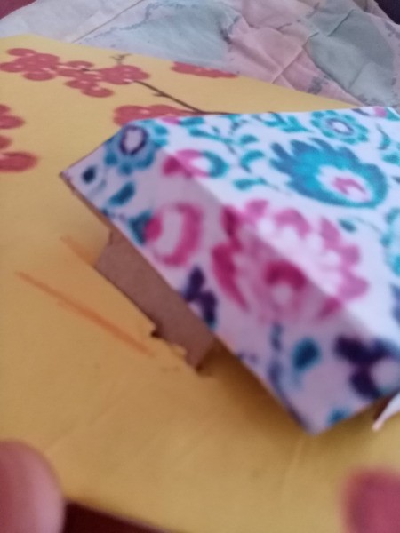 Flower Vase Mother's Day Card  - insert the vase tips