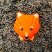 Make a Cute Fox from Shells - finished shell fox face