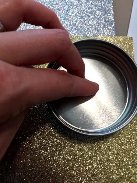 Kid Toy Rattle Drum - tracing around the jar lid