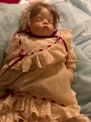 Identifying a Porcelain Doll - sleeping baby doll