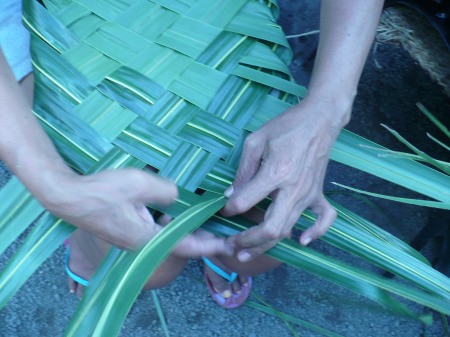 Weaving Coconut Leaf Plates - back to the right side
