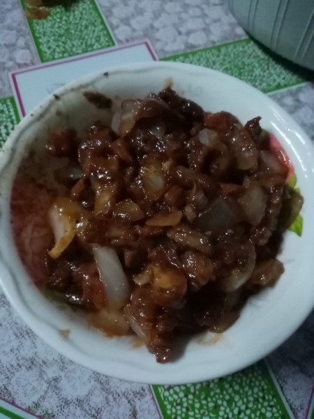 cooked, beef, shrimp & onions