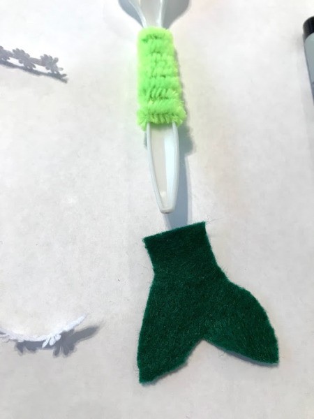 Plastic Spoon Mermaid Doll - cut out a mermaid tail from felt