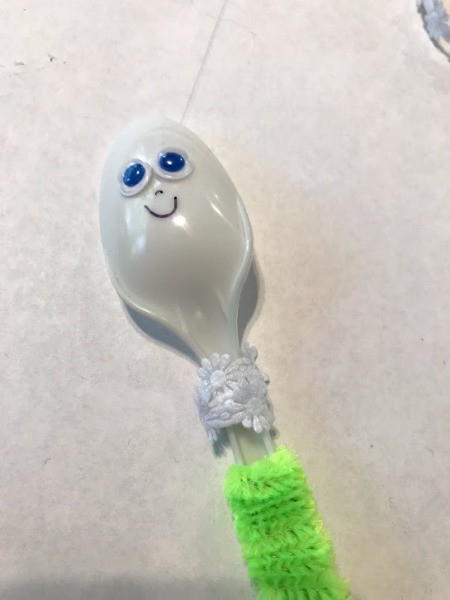 Plastic Spoon Mermaid Doll - glue on the eyes