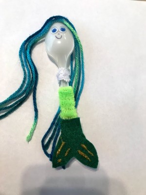 Plastic Spoon Mermaid Doll - finished doll with glitter glue details on the tail