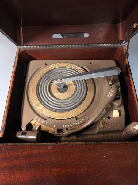 Value of a Zenith Phonograph - top of cabinet open to show turntable