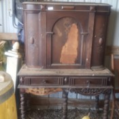 Identifying Vintage Furniture - hutch style cabinet in need of repair