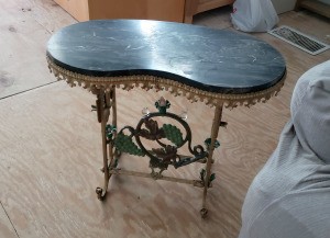 Identifying an Antique or Vintage Table - ornate table