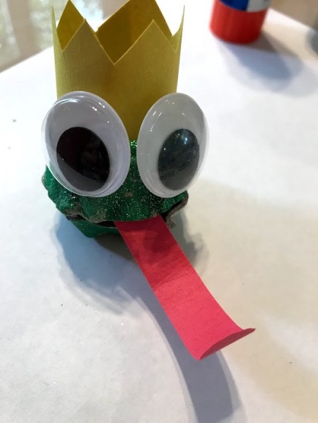 Kid's Frog Trinket Box - closed frog