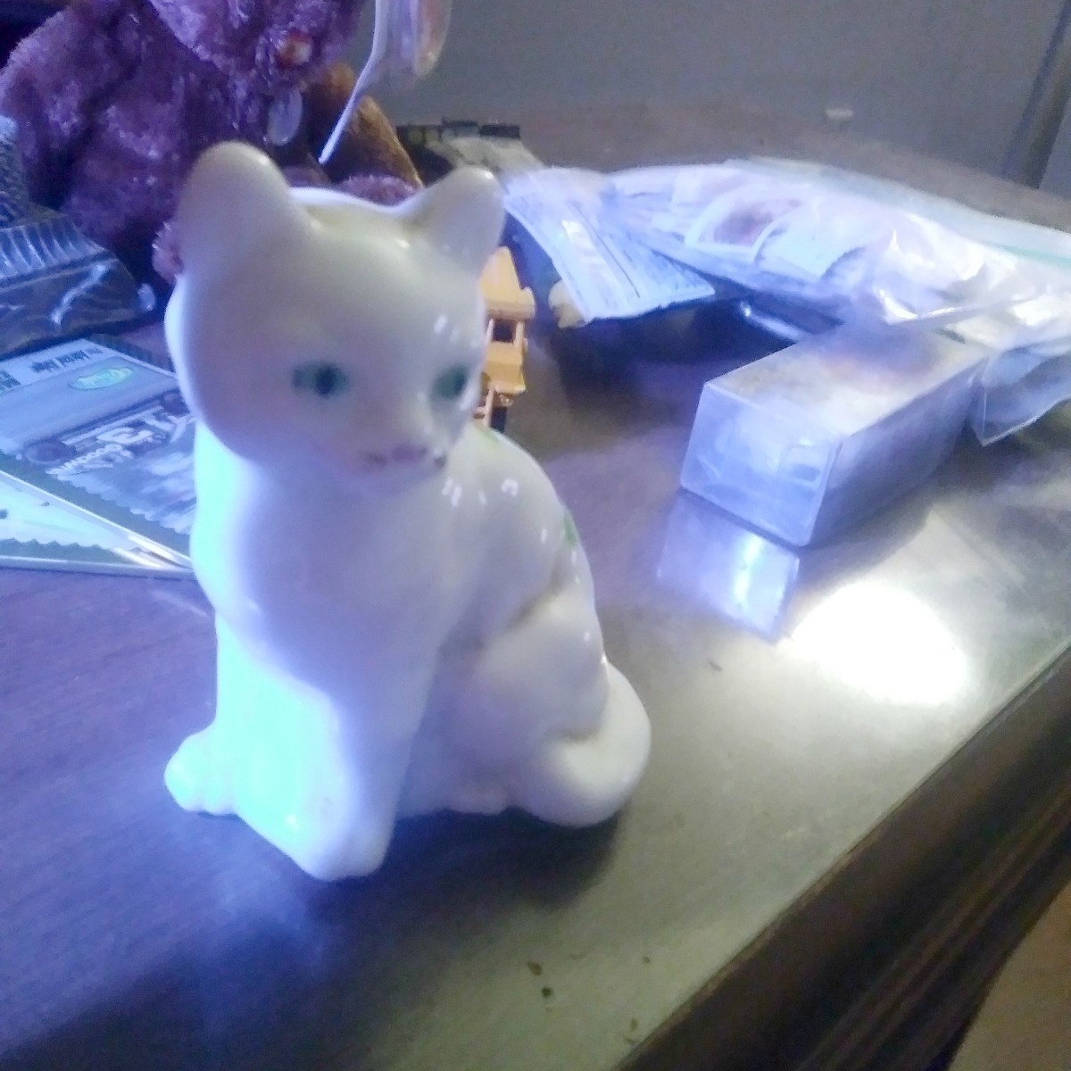 Value Of A Glass Cat Signed By C Moore Fenton Thriftyfun