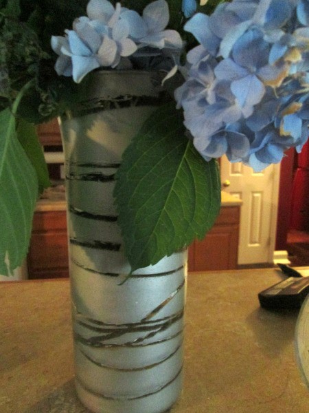 Rubber Band Art Painted Vase - cylinder vase with hydrangea