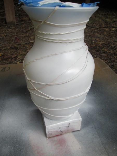 Rubber Band Art Painted Vase - vase spray painted white with bands still in place