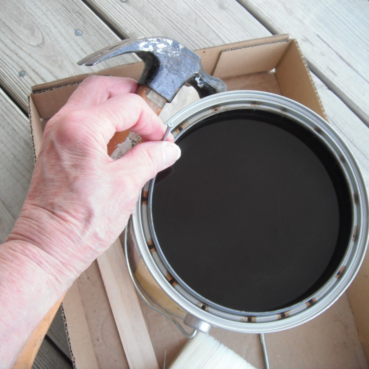 Painting and Staining Tips | ThriftyFun