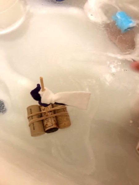 3 Step Bath Cork Boat Toy - boat floating in the tub