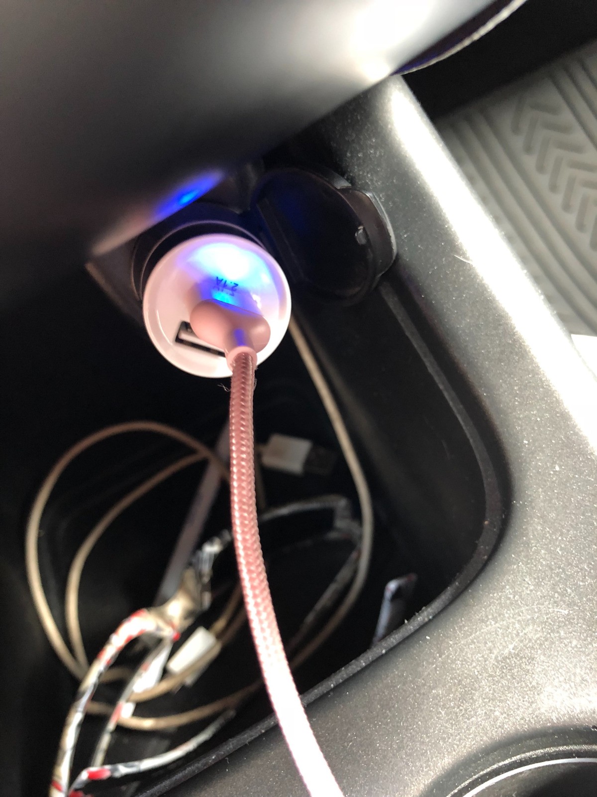 Charging iPhone With Loose Adapter ThriftyFun