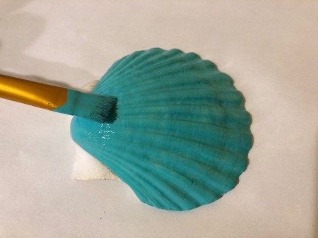 Make a Tropical Fish from Shells - paint main part of the scallop shell and allow to dry
