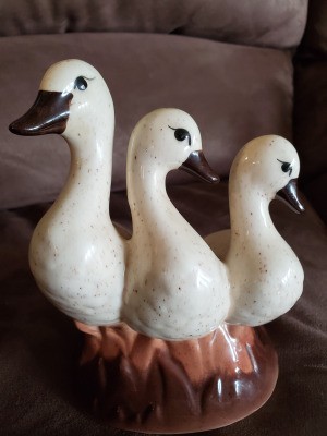 Identifying the Maker of a Geese Figurine - ceramic figurine of three geese
