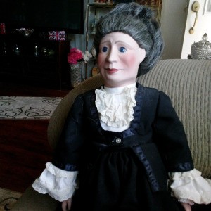 Identifying a Porcelain Doll - older woman doll