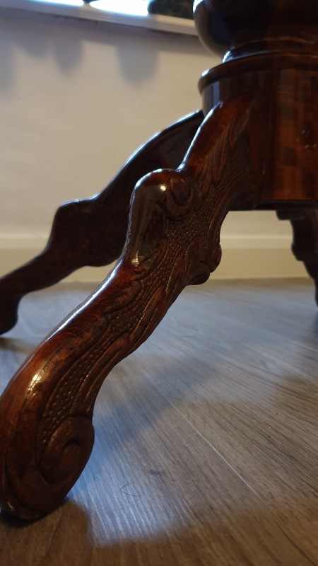 Value of an Antique Mahogany Coffee Table