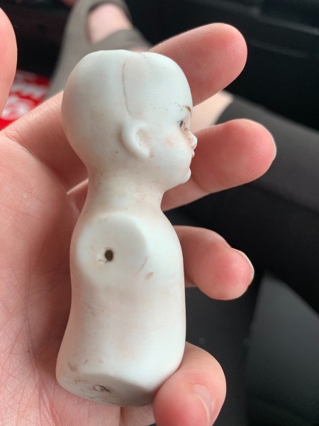 Identifying a Porcelain Doll Body