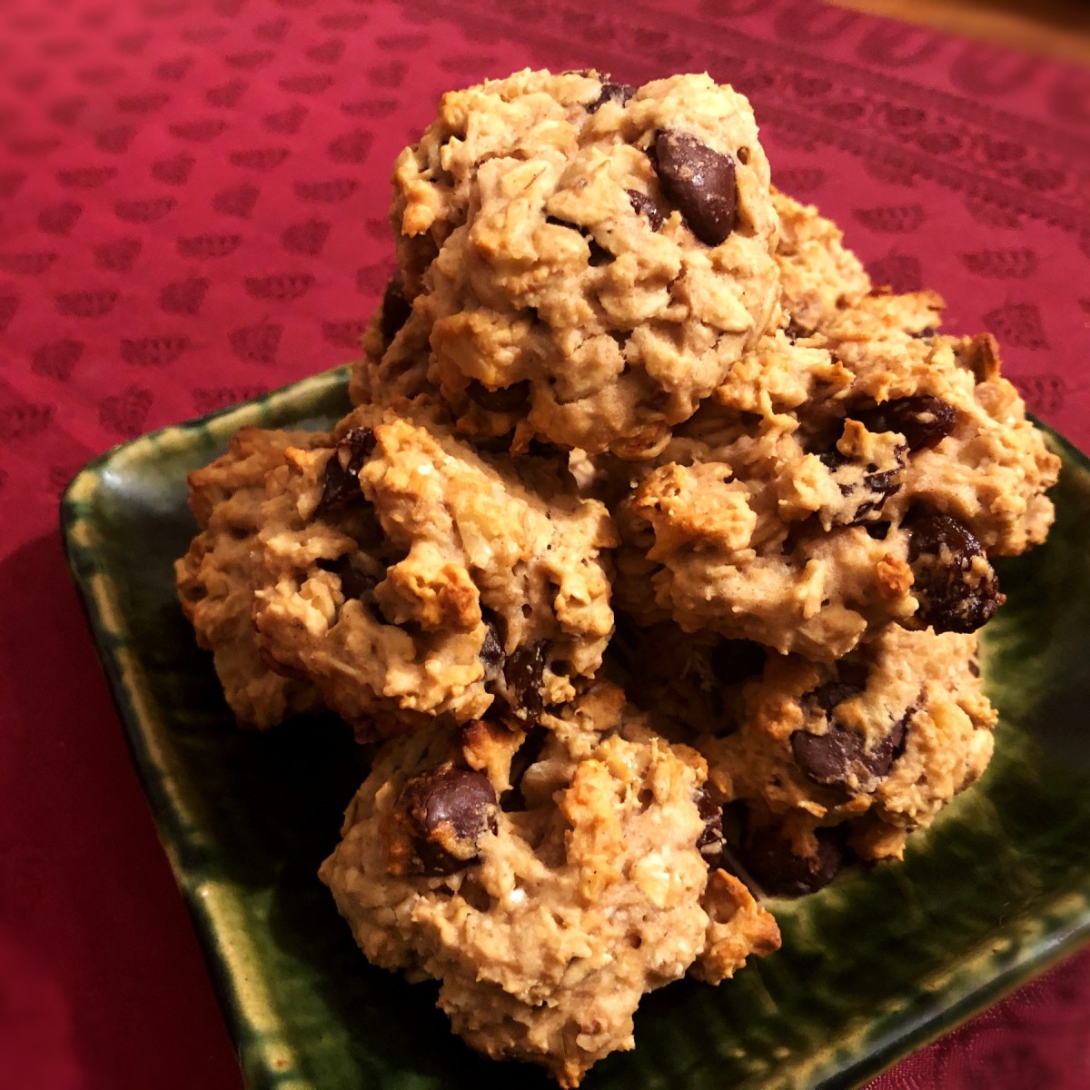 Applesauce Honey Oatmeal Cookies | ThriftyFun