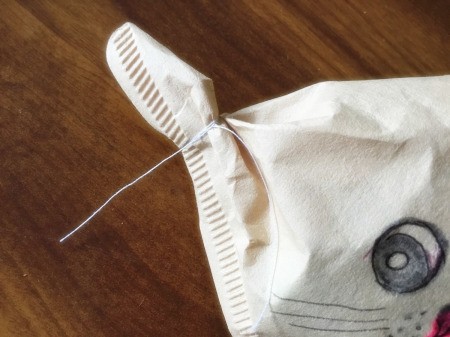 Coffee Filter Animal Candy Bags - tie thread around the base of the ears