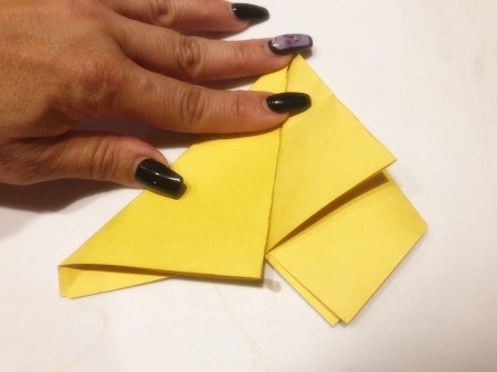 3D Kirigami Paper Stars - press down firmly so that it holds in place