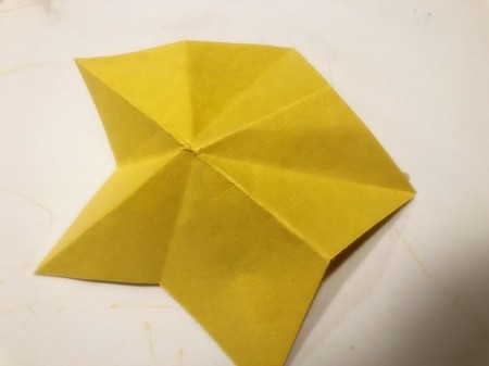 3D Kirigami Paper Stars - unfold to reveal this almost star shape