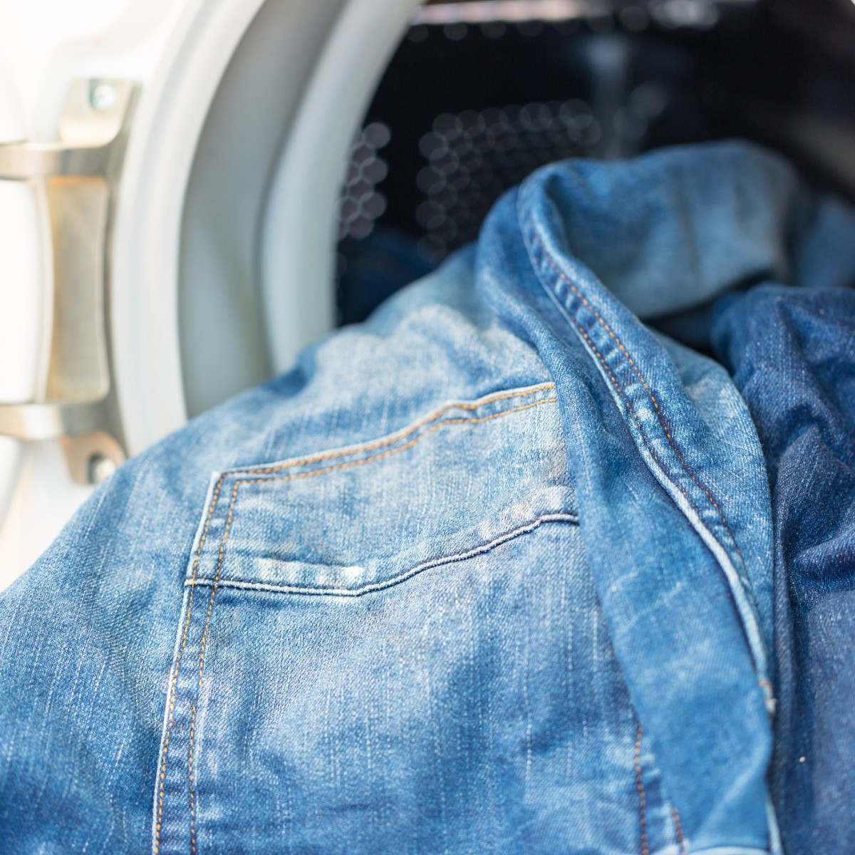 Removing Gasoline And Diesel Fuel Odors From Clothing Thriftyfun