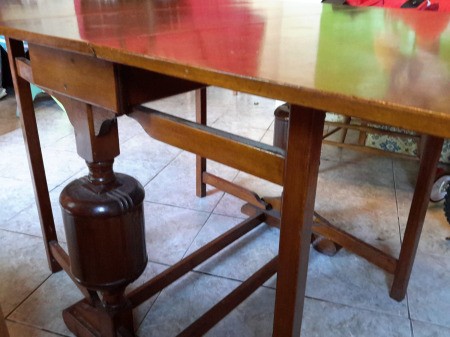 Value of Drop Leaf Dining Table and Chairs