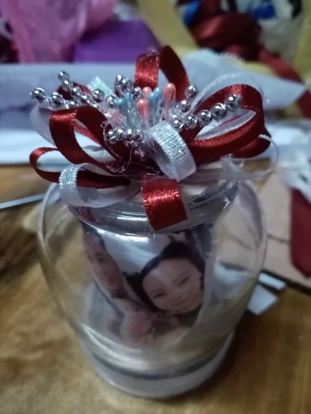 DIY Jar Lamp Wedding Souvenir - attach a ribbon crown to the top