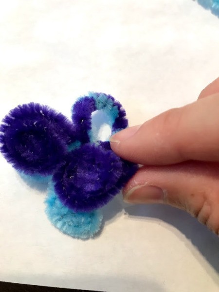 Pipe Cleaner Butterfly Ring - form wings from the rolled pipe cleaners