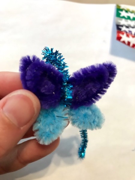 Pipe Cleaner Butterfly Ring - wrapping