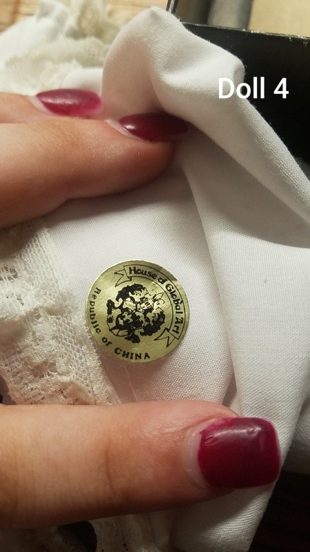 Identifying Porcelain Dolls