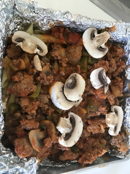 sauce & mushrooms on pasta