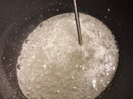 Making Rainbow Lollipops - bring to 300, hard crack