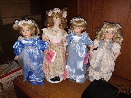 Selling a Porcelain Doll Collection