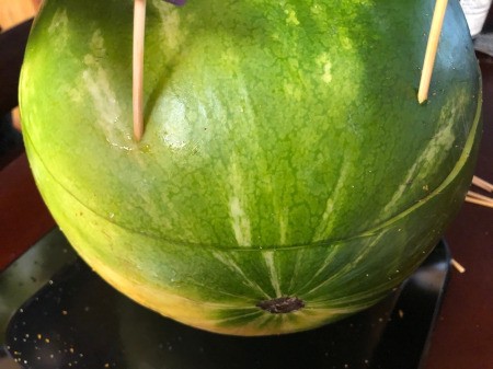 skewers to close watermelon lid
