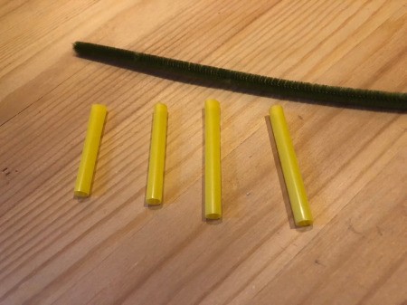 Making Geometric Bubble Wands - to make a square you will need one pipe cleaner and four pieces of straw