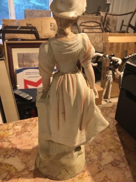 Identifying Porcelain Lamps