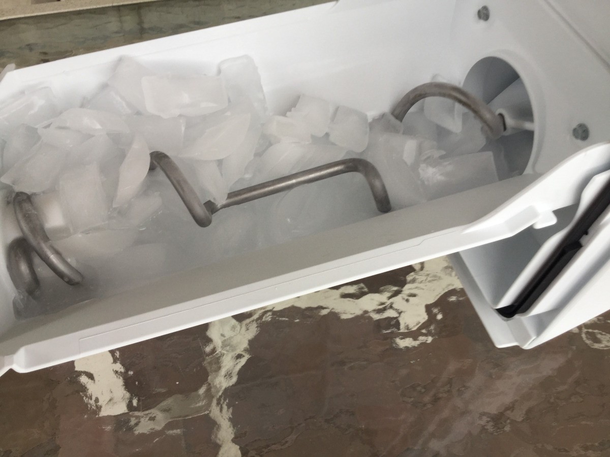 Repairing a Whirlpool Refrigerator Ice Maker? | ThriftyFun