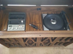Value of a Capehart Stereo System - top open on console