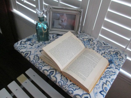 Folding TV Table as a Back To School/Small Space Saver - book on table