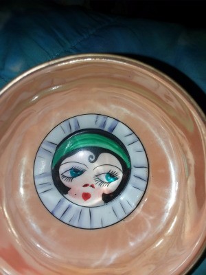 Noritake China Betty Boop Pattern - flapper face on plate