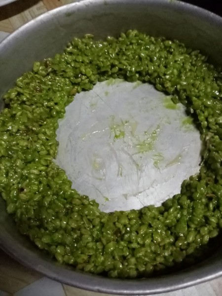 green puffs around pan edge