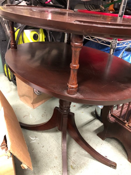 Identifying a Two Tier Vintage Oval Side Table